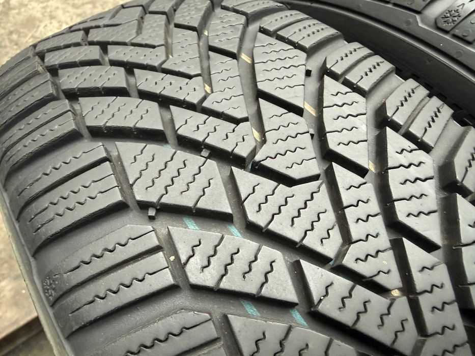 2x Anvelope Iarna 185/60 r15 M+S - Continental ContiWinterContact TS85