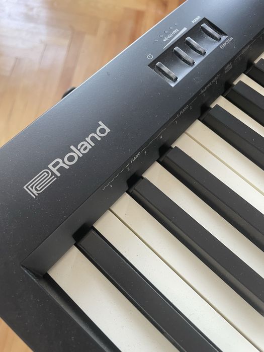 De vanzare Roland Fp-10