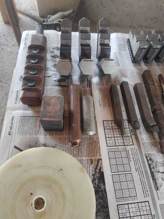 Инструменты для токарных работ