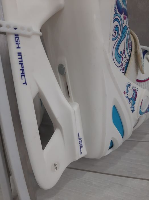 Коньки для девочки.