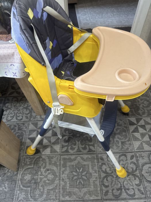Срочно продам стол детский