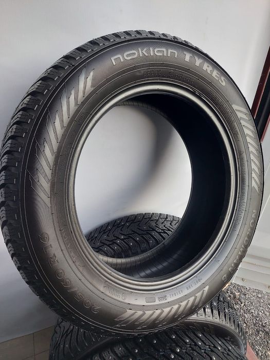 Шины Nokian 205/60/16