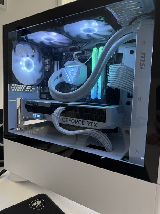 Гиймърски компютър u монитор гаранционен G-rigs