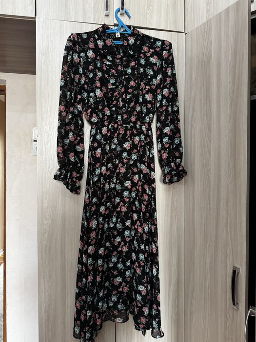 Женские платья осень-весна