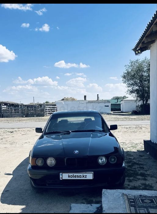 Продаю BMW E34 525