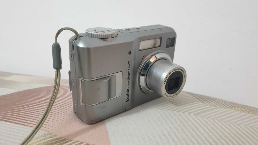 фотоапарат Kodak C533