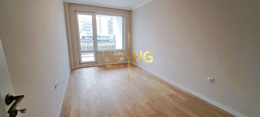 Продава се Двустаен апартамент в к.к. Св.Св. Константин и Елена - 74 кв.м за 2082 €/кв.м - Снимка #3