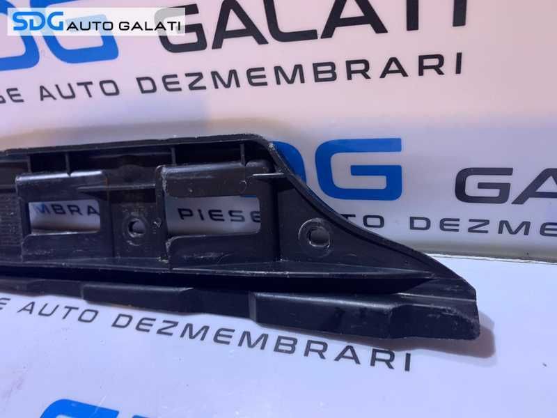 Suport Ghidaj Aripa Dreapta Spoiler Bara Fata VW Golf 5 Break Variant Combi 2004 - 2008 Cod 1K0867164