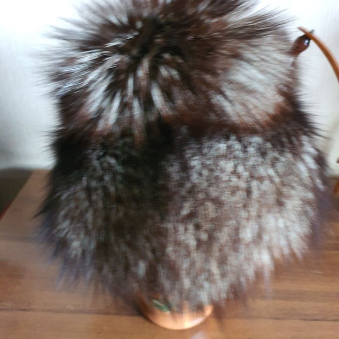 Шапка  чернобурка, б/у ,в хорошем. сост