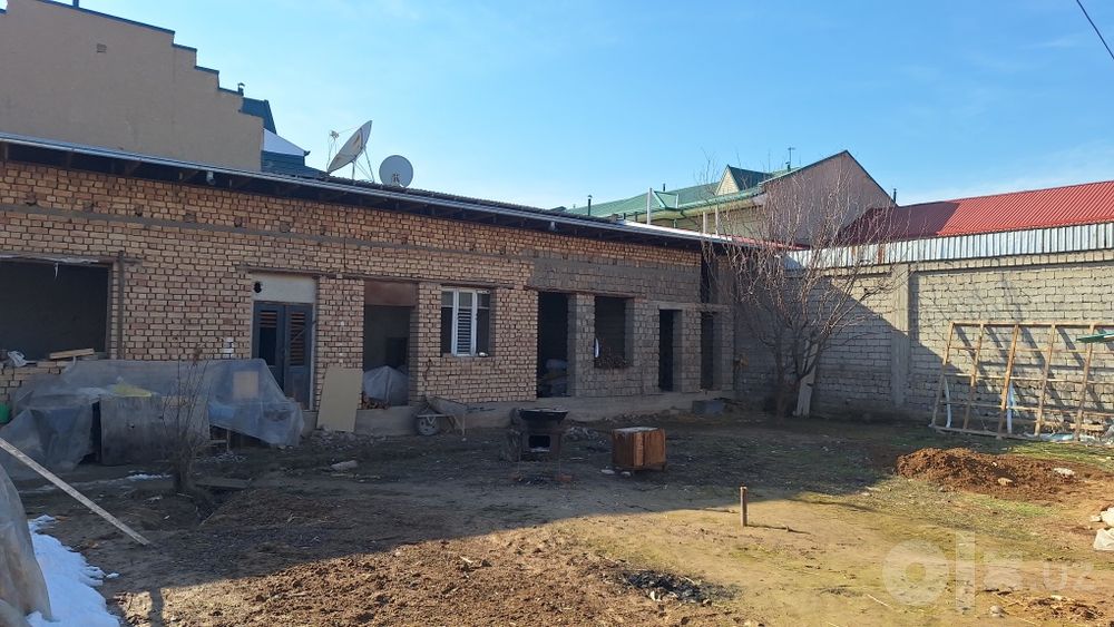 Yoshlini ichida  Yer sotiladi