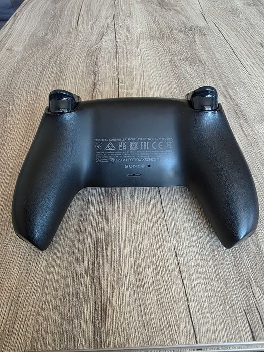 Playstation 5 825GB + 46 игри