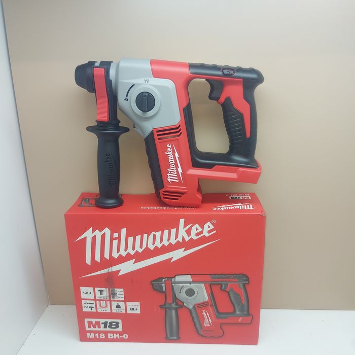 ПРОМОЦИЯ.Акумулаторен перфоратор Milwaukee M18 BH-0