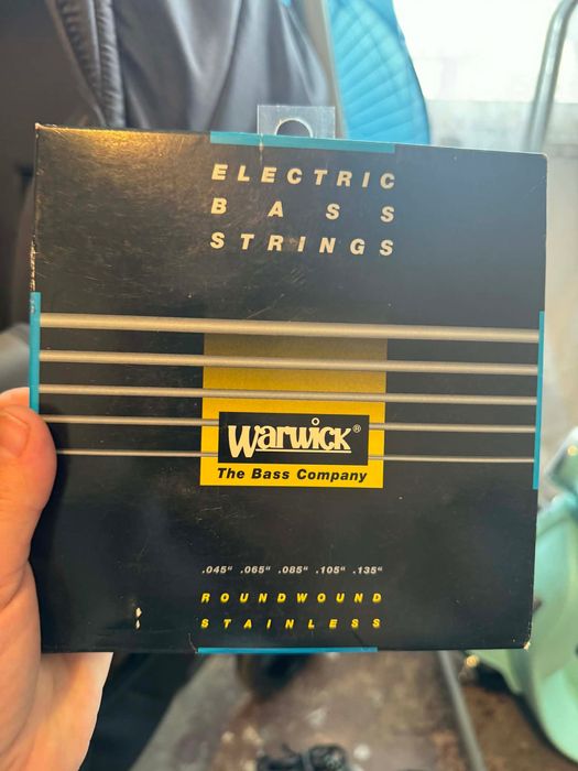 Музикални инструменти.