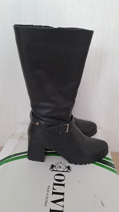 Зимняя обувь в хорошем состоянии