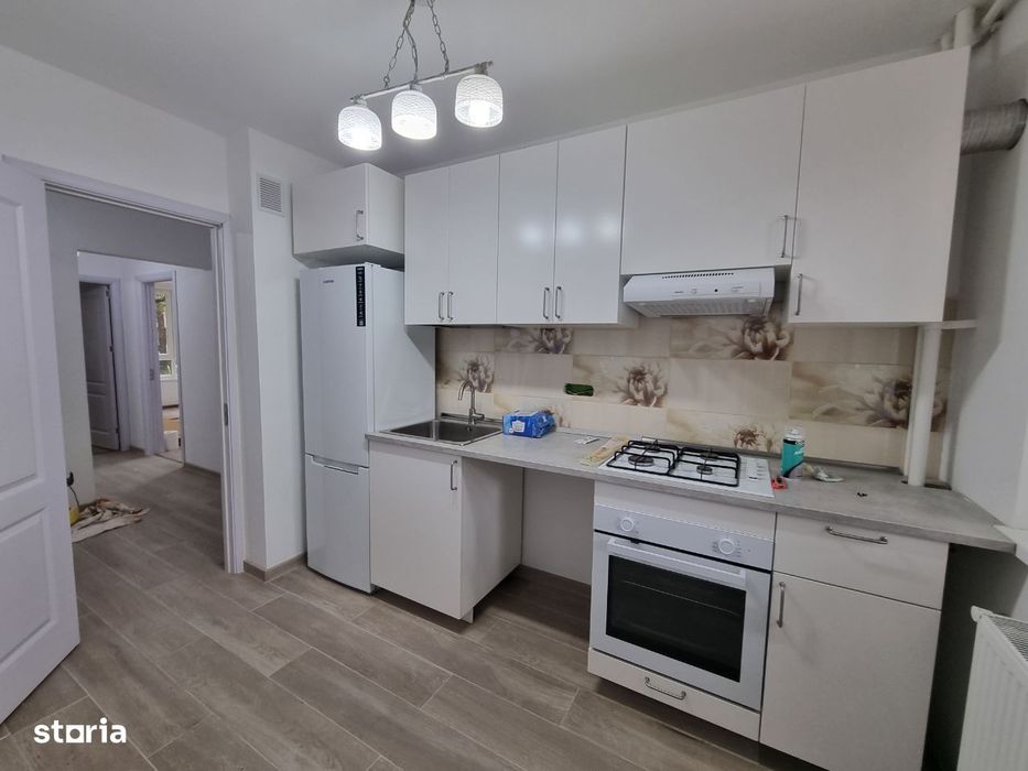 Apartament cu 3 camere de inchiriat in zona Piata Resita
