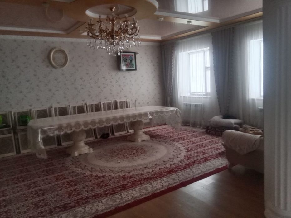 Коттедж үй сатылады.