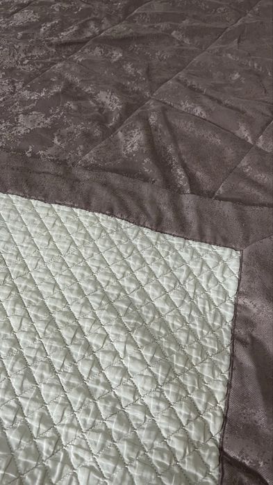 Шторы и покрывало