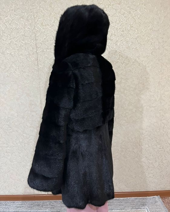 Шуба норка в отличном состоянии