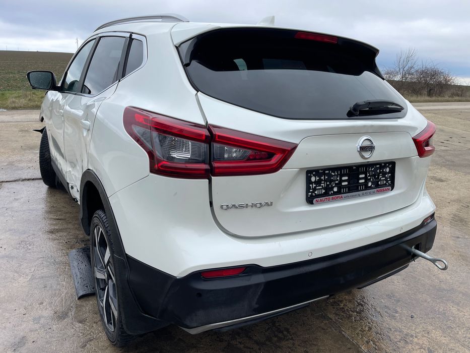 Nissan Qashqai 1.3 DIG-T двигател HR13DDT 160 кс. автоматик, панорама