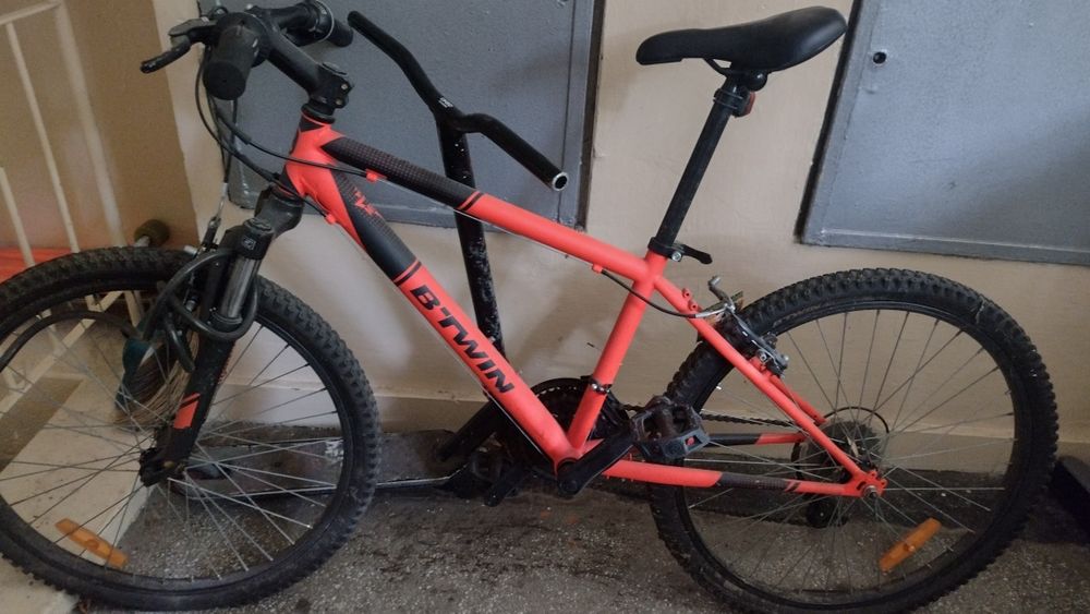 Vând bicicleta în stare f.buna