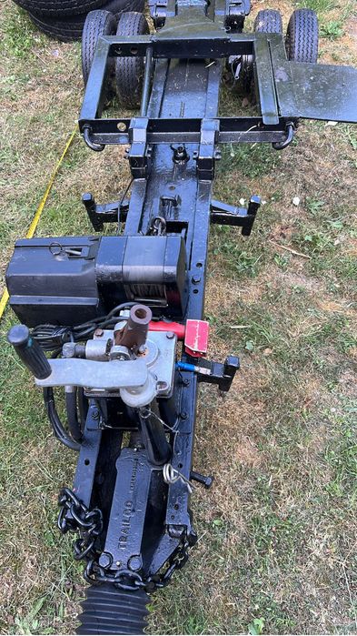 Trailer pe doua rotii duble cu sistem hidraulic troliu toate conditile de utilizare !!