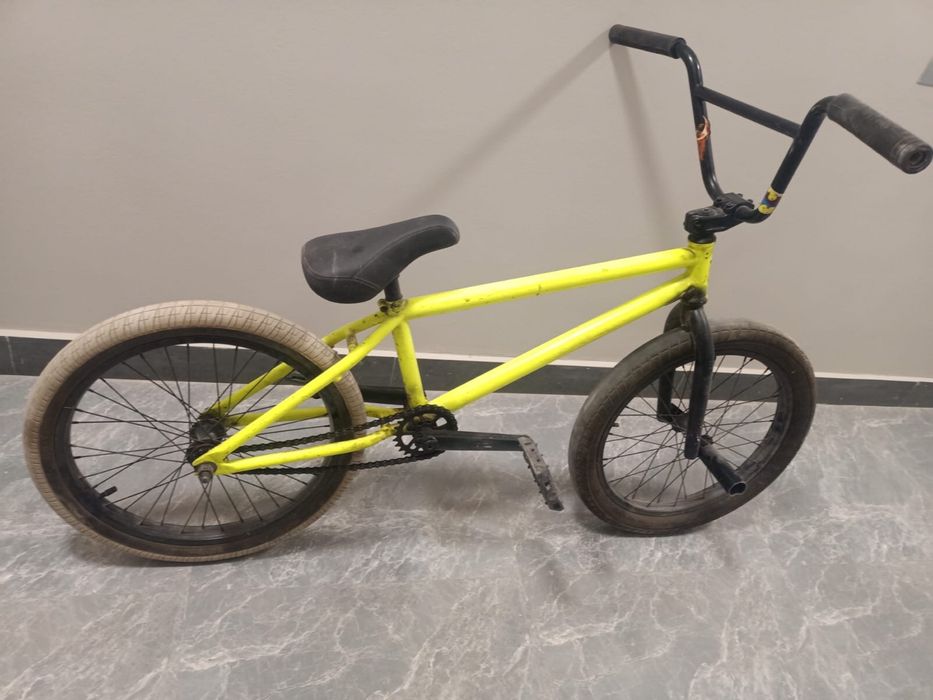 Велосипед Bmx в хорошем состоянии