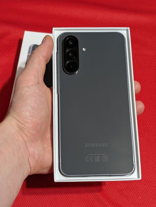 Samsung A56 128 gb Ram 8 5G EAC