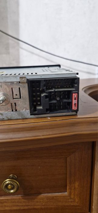 Продам автомагнитолу Blaupunkt Bremen MP76