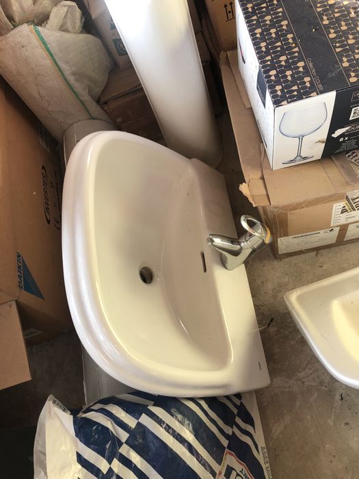 Мивка за баня с батерията