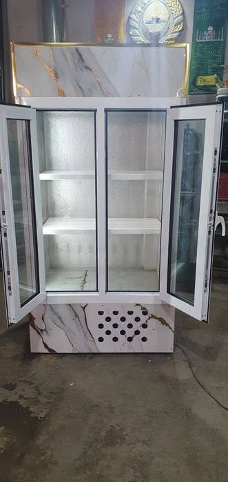 Холадильник витрина