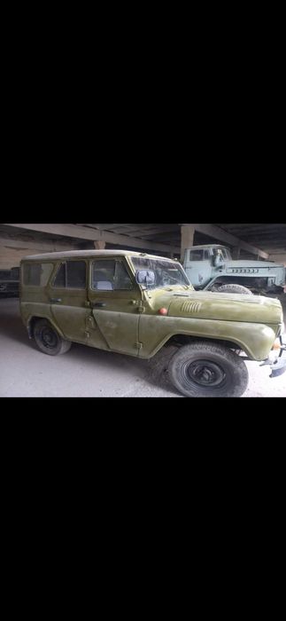 Uaz sotiladi 2001-yil