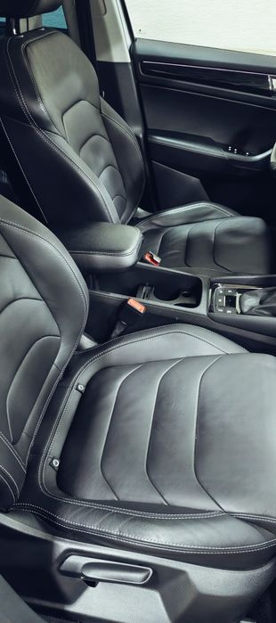 Шкода кодиак сотилади 7 месталий энг фулл пазитцяси