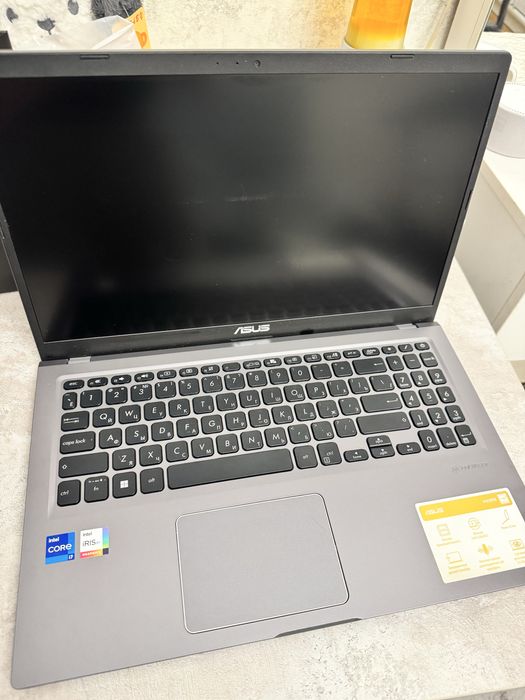 Ноутбук ASUS 15.6” intel core 7