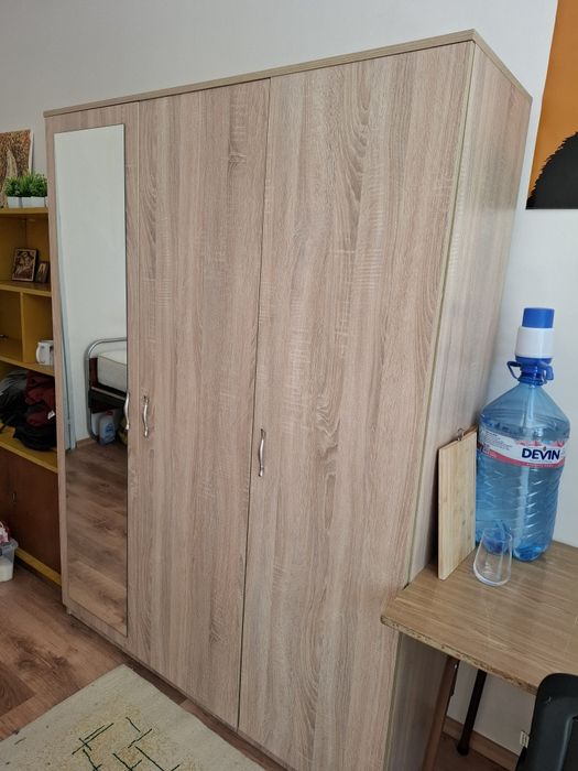Гардероб за дрехи
