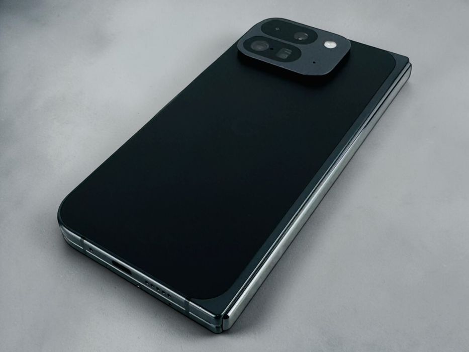 Google Pixel 9 Pro Fold 256GB 12RAM Obsidian Перфектен! Гаранция!