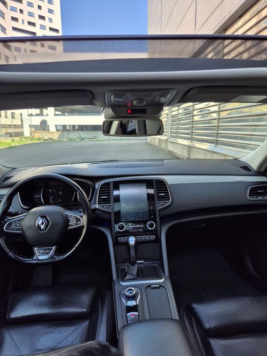 Auto Renault Talisman Paris