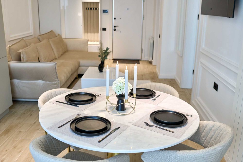 Închiriere apartament 2 camere vedere superbă la mare–Alezzi Infinity