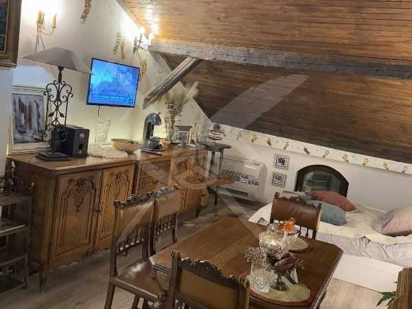 Дава се под наем Едностаен апартамент в Пловдив, Център - 40 кв.м за 700 € - Снимка #1