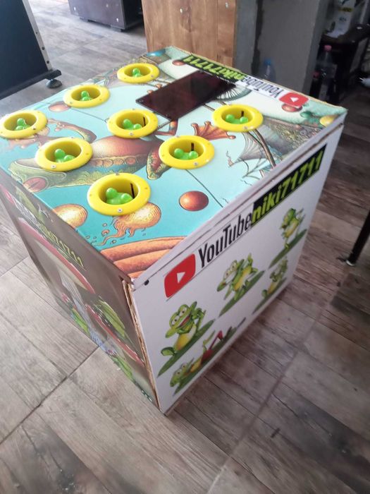 Игра с чук Детски електронен чук Жабки с монети  атракционен чук