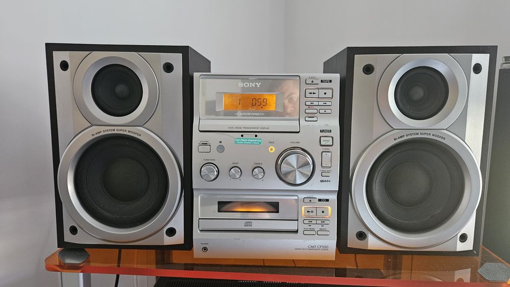 Combina ,minisystem Sony CMt Cp 100