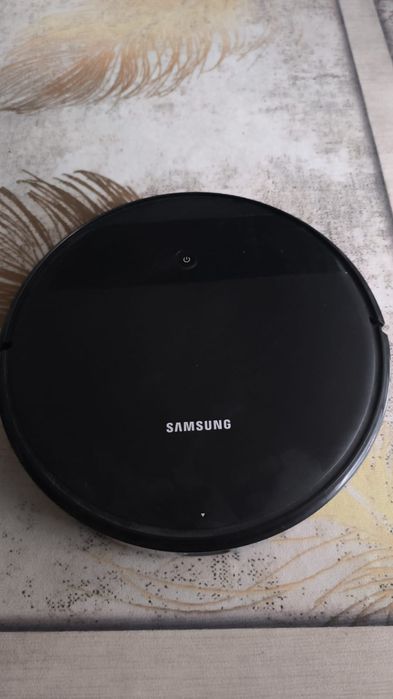 Samsung VR 5000 робот пылесос