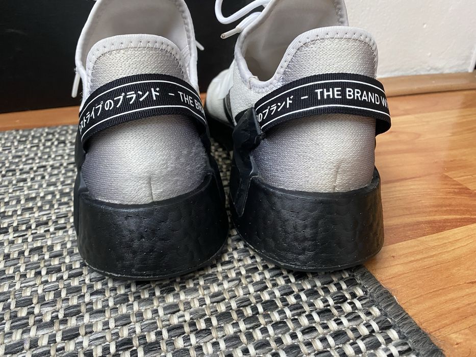 adidas originali NMD R1 V2 Cloud White mar 43/44 int 28,5 cm