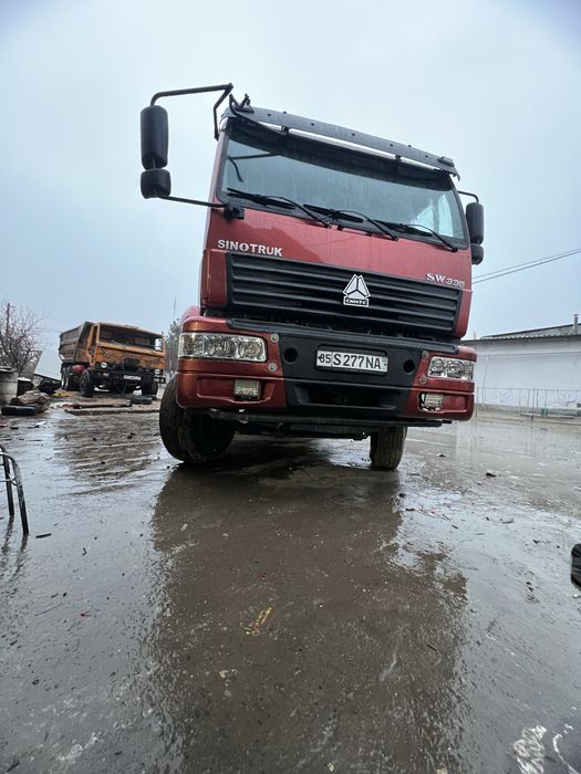 Howo sinotruk samosval sotiladi ( varyand yoq)