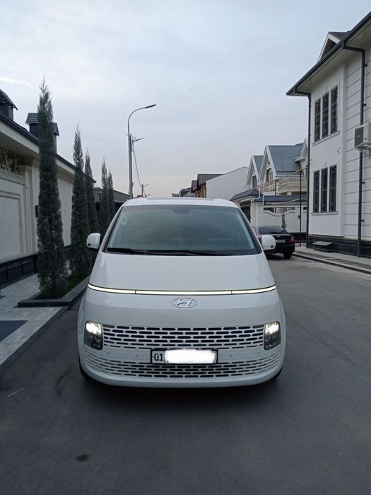 Hyundai Staria 2022