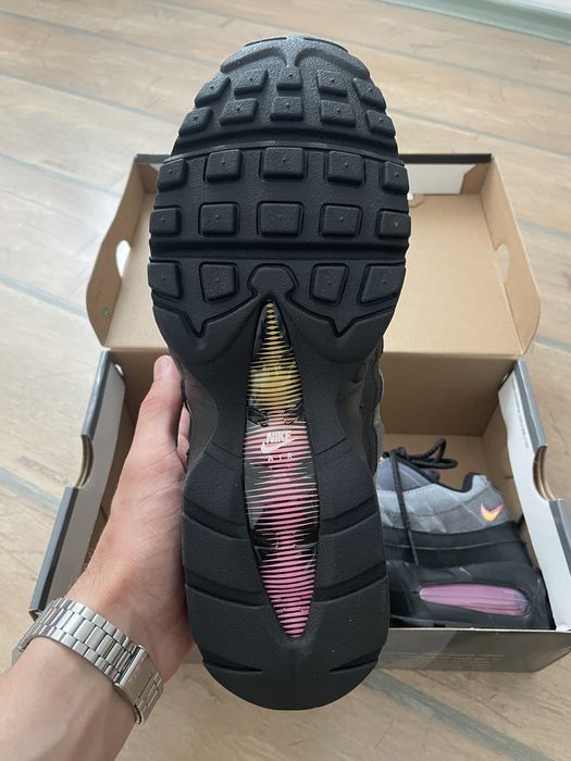 Чисто нови оригинални маратонки Nike Air Max 95 OG(номер 42)