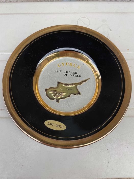 Декорация на чинии, изкуството на chokin 24k златен ръб, Япония