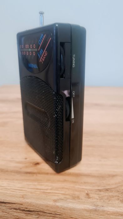 Джобно малко радио Nova