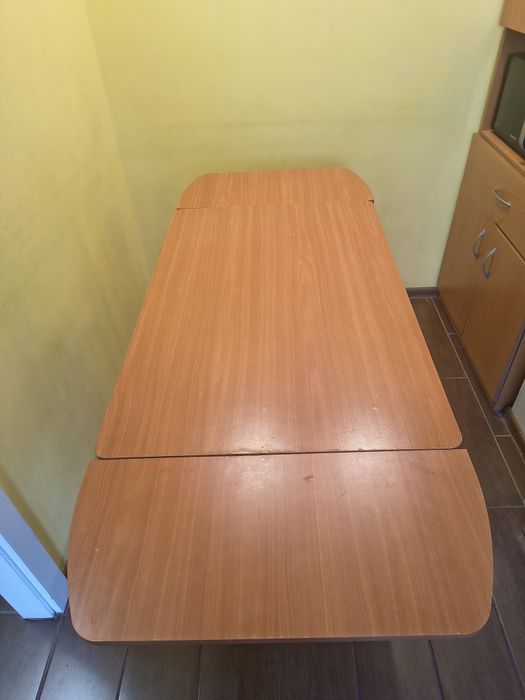Masă bucătărie extensibilă
