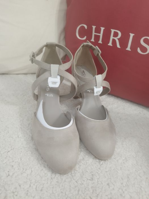 Нови обувки Tamaris