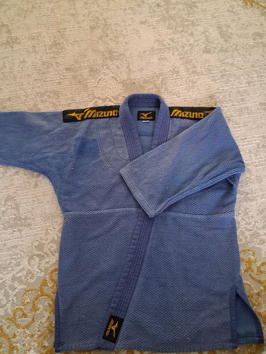 Продам верх кимано mizuno